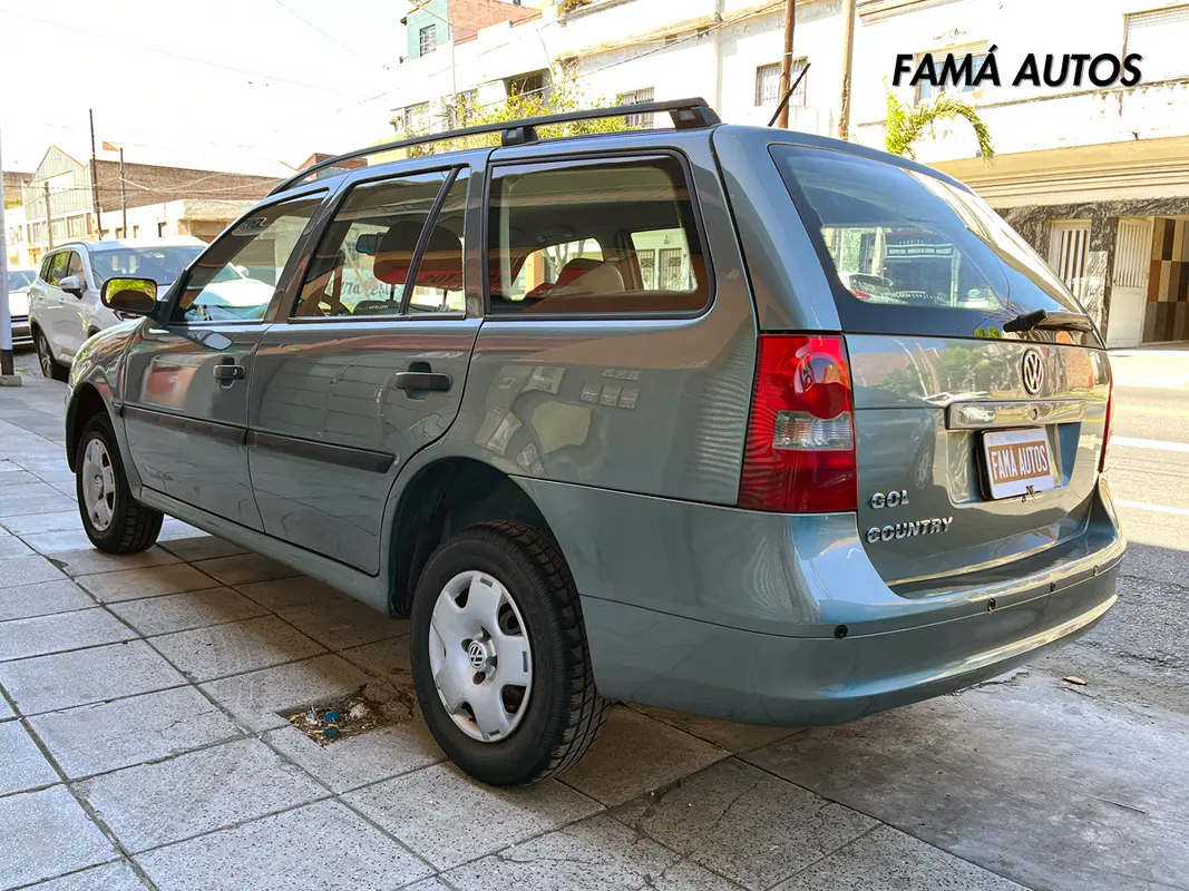 Mira esta publicación de Volkswagen Gol Country 2011 en Motordil