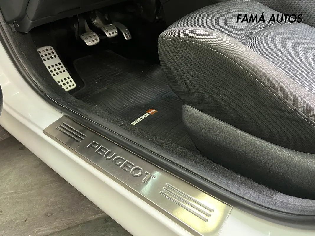 Mirá esta publicación de Peugeot 207 Compact