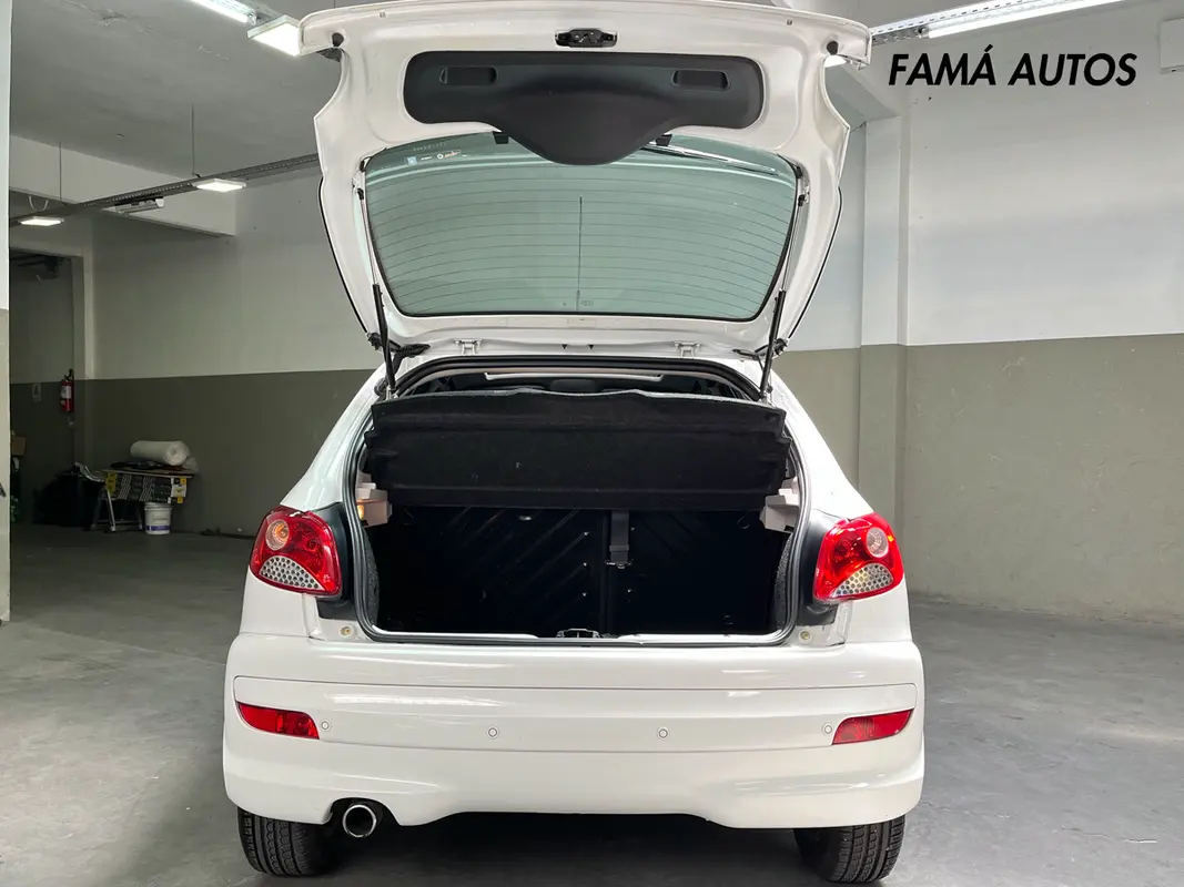 Mira esta publicación de Peugeot 207 Compact 2012 en Motordil