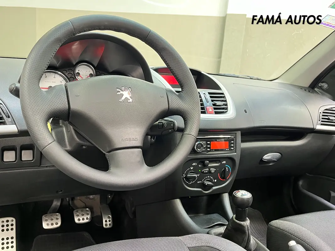 Mira esta publicación de Peugeot 207 Compact 2012 en Motordil