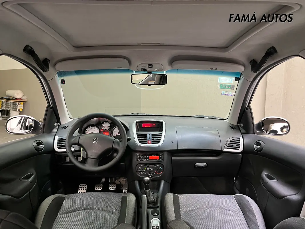 Mira esta publicación de Peugeot 207 Compact 2012 en Motordil