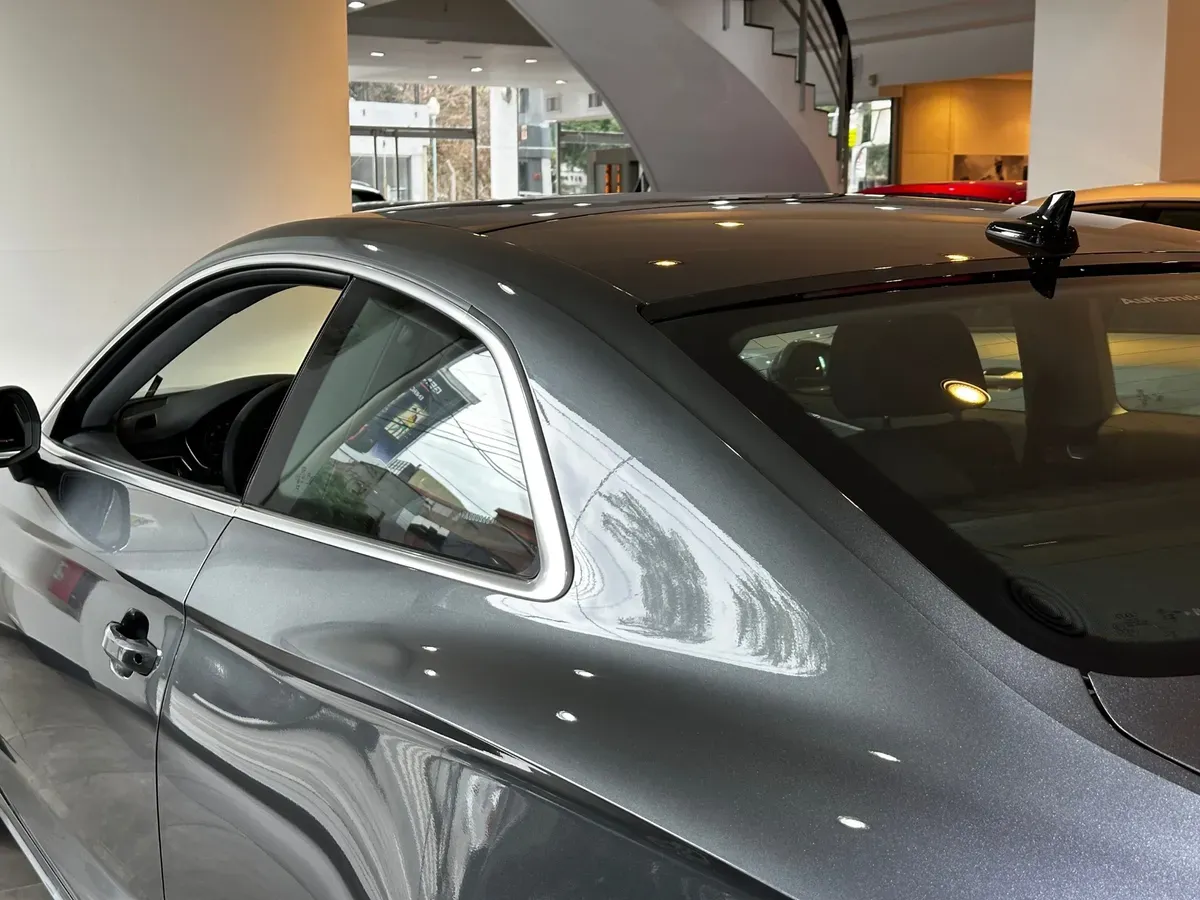 Mira esta publicación de Audi A5 2024 en Motordil