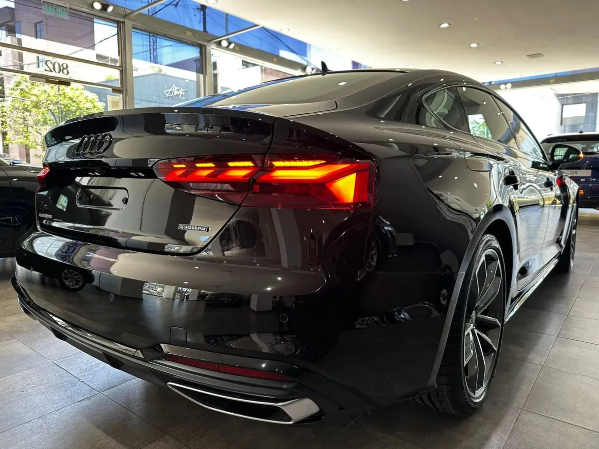 Mira esta publicación de Audi A5 Sportback 2025 en Motordil