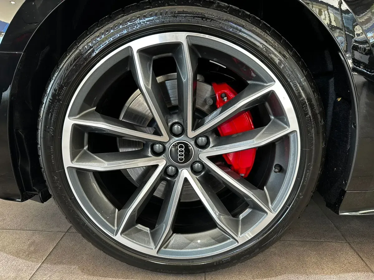 Mira esta publicación de Audi A5 Sportback 2025 en Motordil