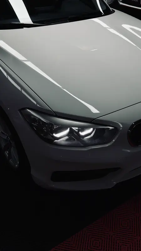 Mira esta publicación de BMW Serie 1 2018 en Motordil