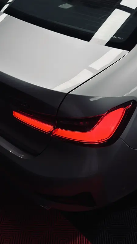 Mira esta publicación de BMW Serie 3 2021 en Motordil