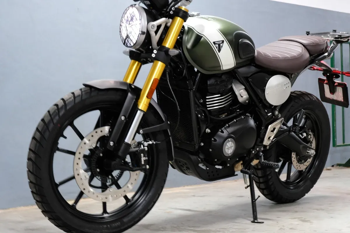 Mira esta publicación de Triumph XCX 2025 en Motordil