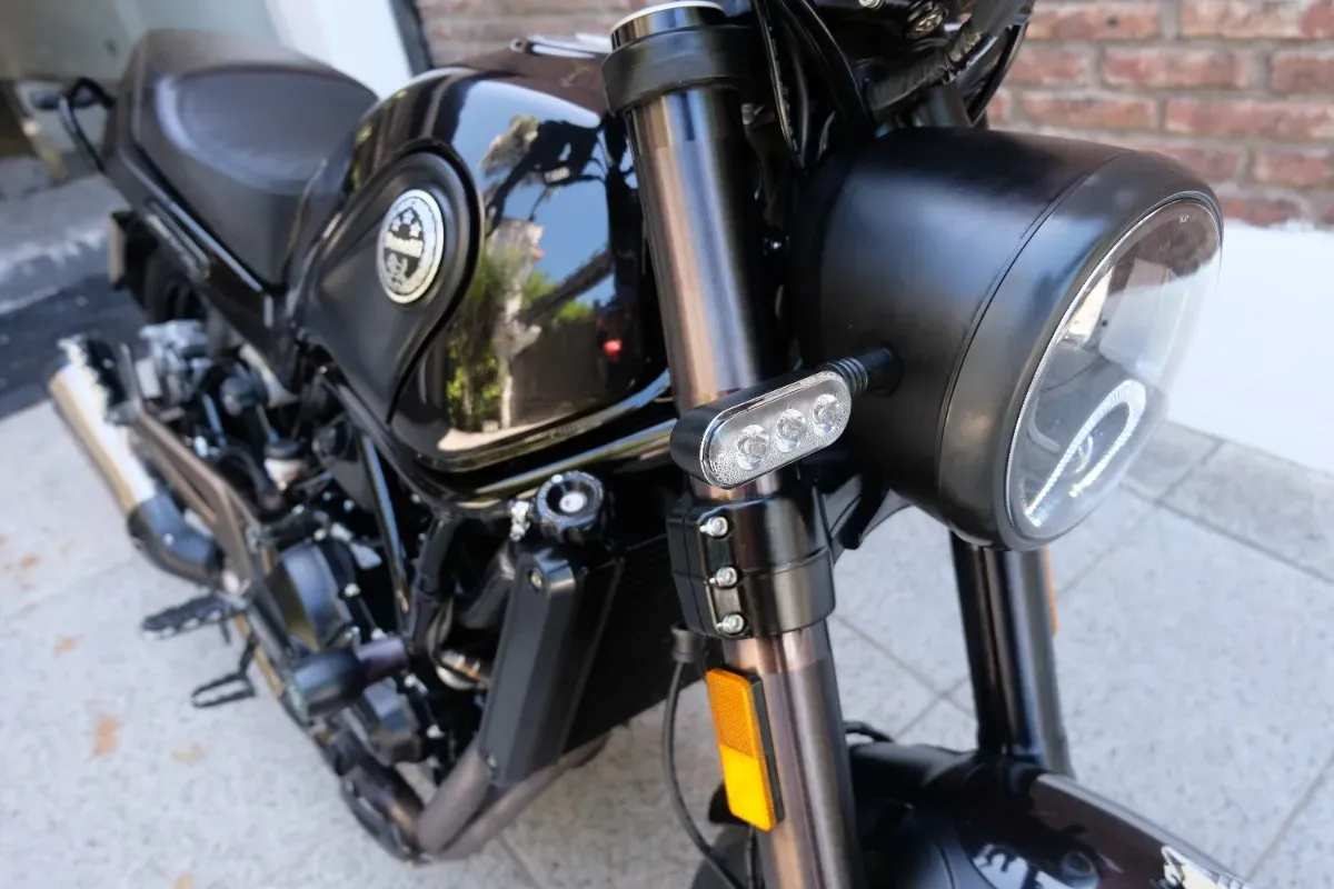 Mirá esta publicación de Benelli Leoncino 500