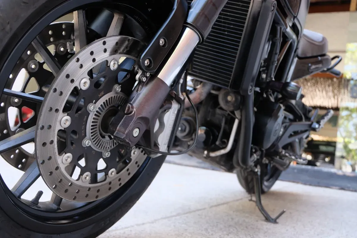 Mira esta publicación de Benelli Leoncino 500 2019 en Motordil