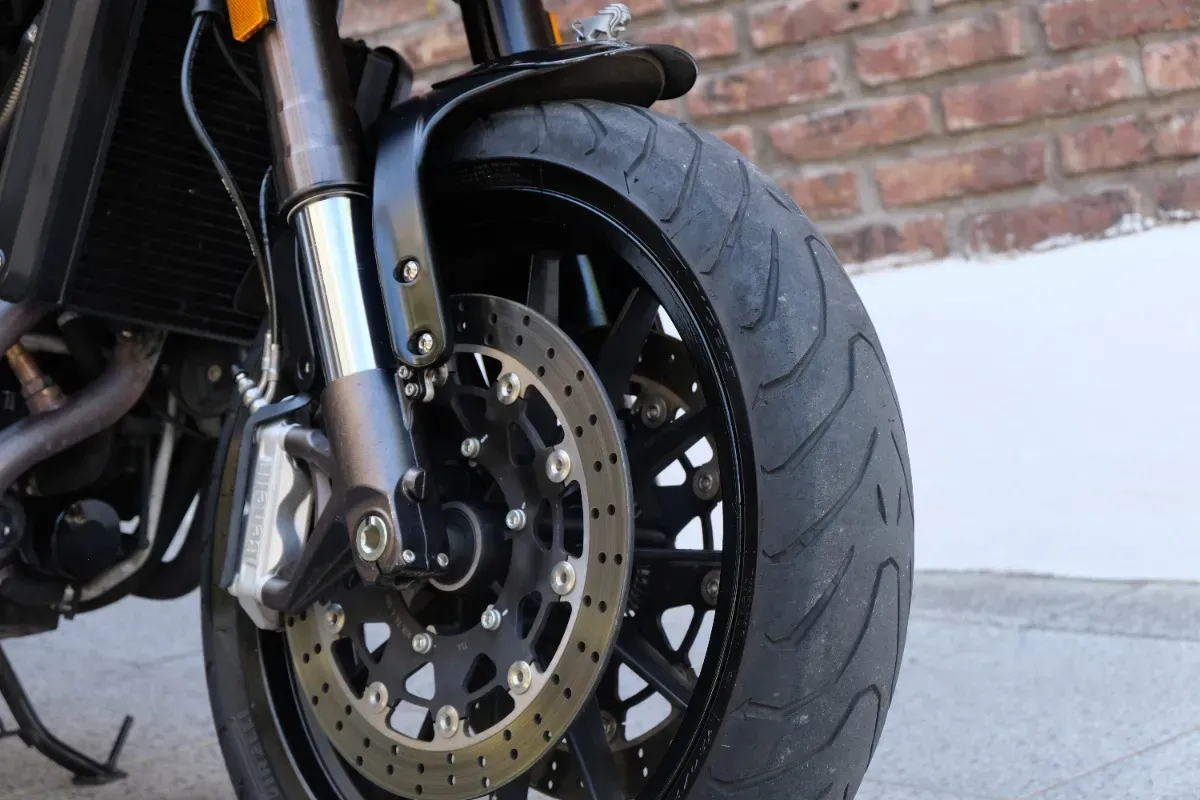 Mirá esta publicación de Benelli Leoncino 500