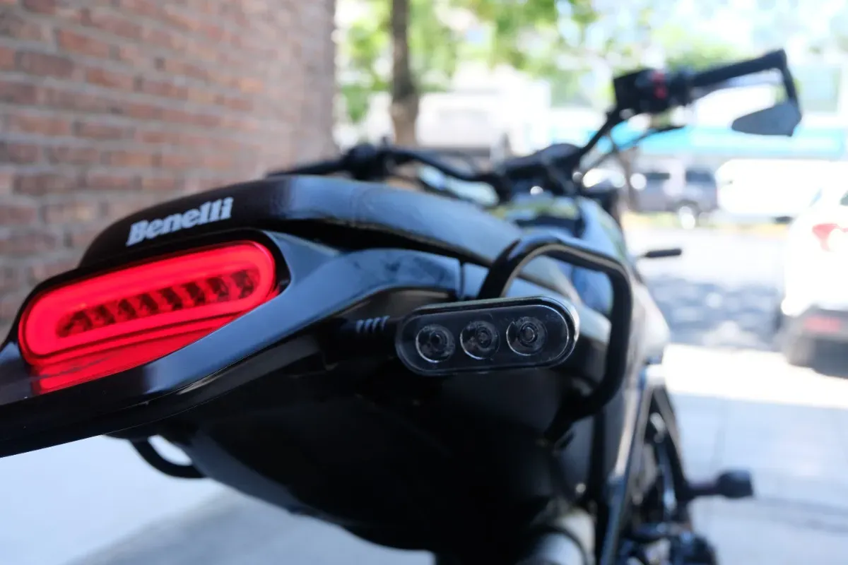 Mirá esta publicación de Benelli Leoncino 500