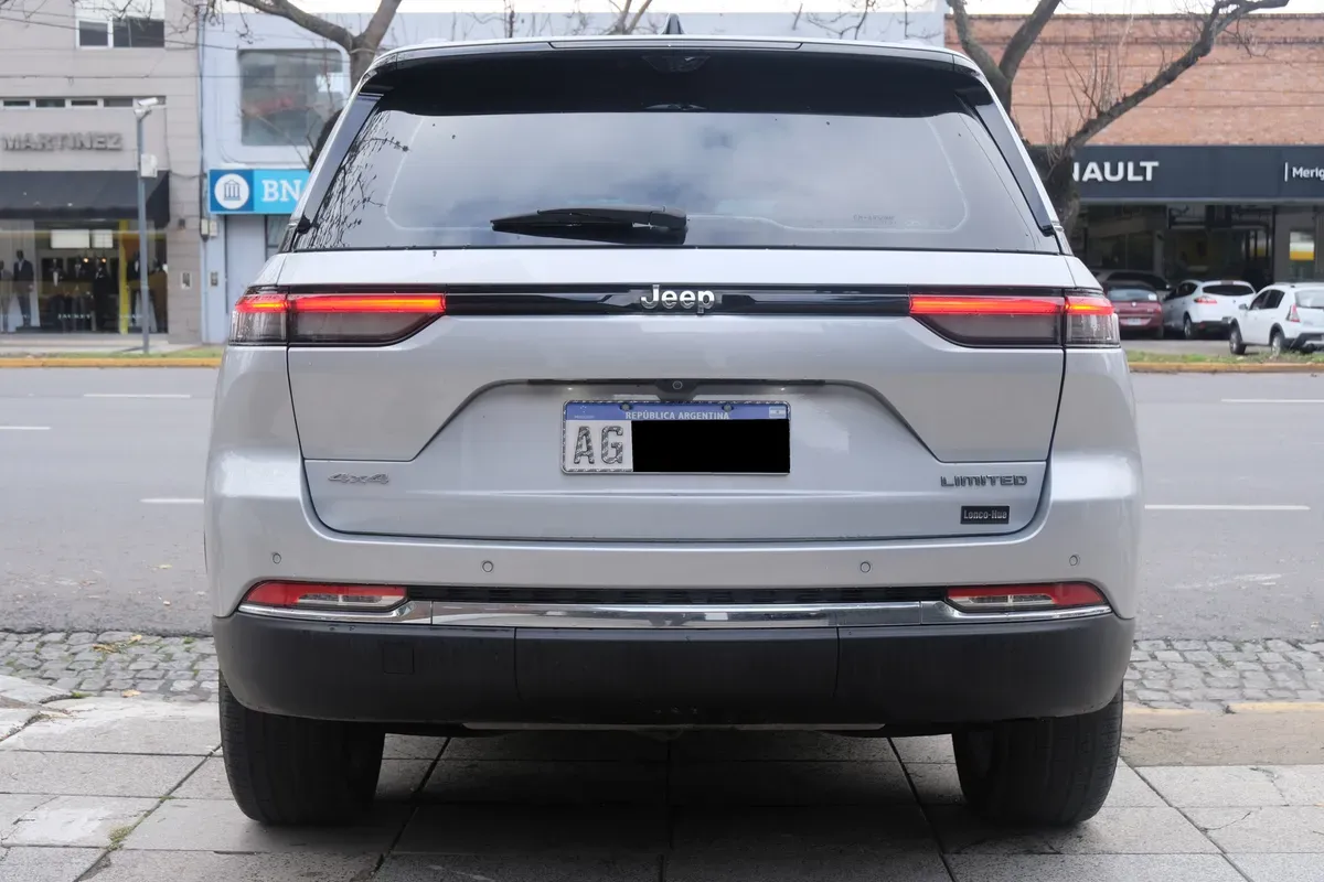 Mirá esta publicación de Jeep Grand Cherokee