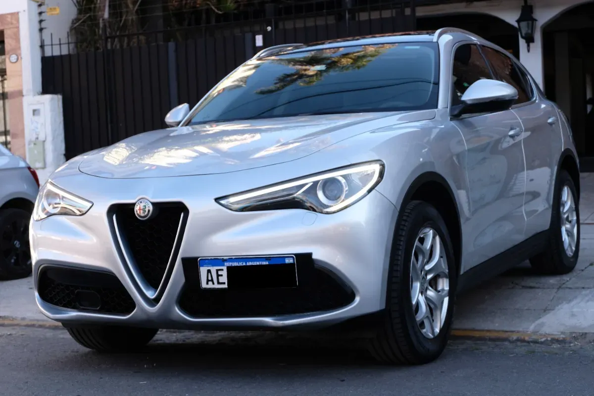 Mirá esta publicación de Alfa Romeo Stelvio