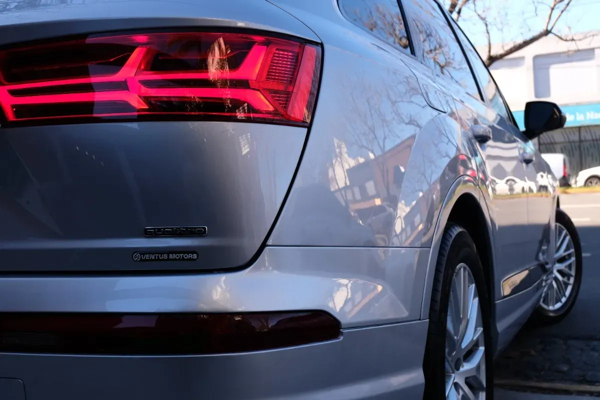 Mira esta publicación de Audi Q7 2019 en Motordil