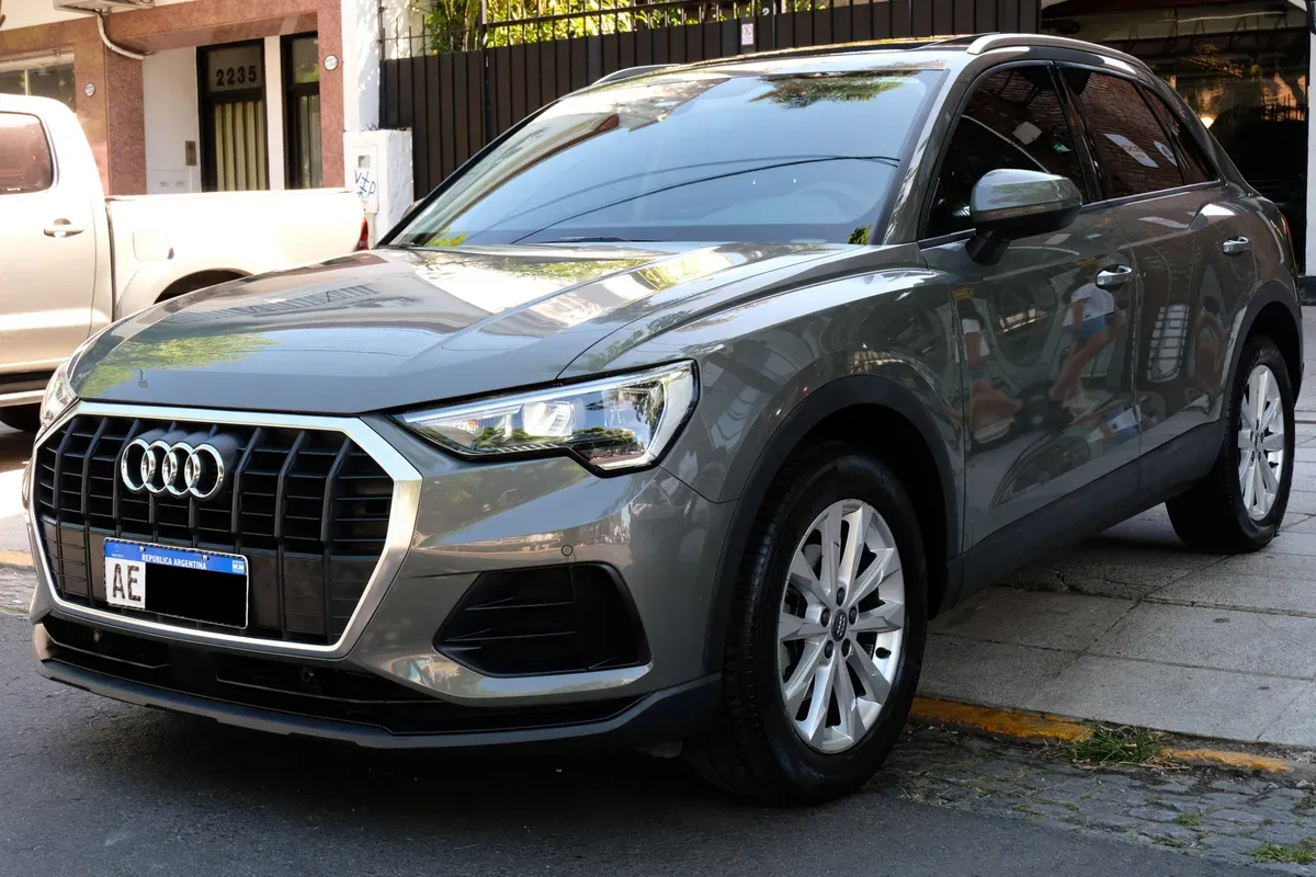 Mira esta publicación de Audi Q3 2020 en Motordil