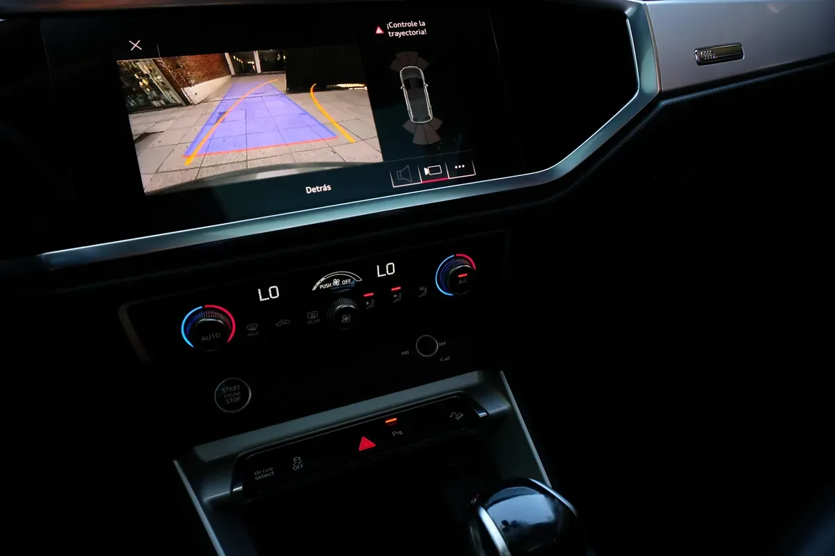 Mira esta publicación de Audi Q3 2020 en Motordil