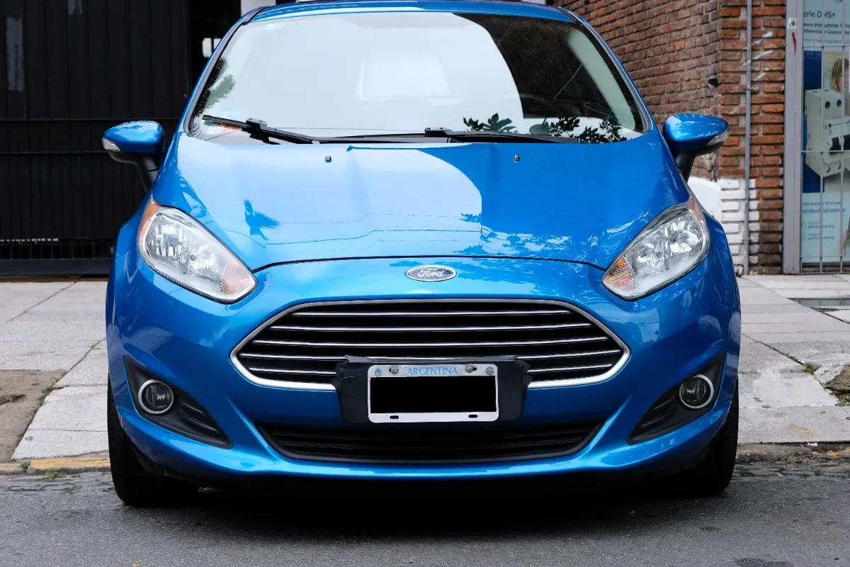 Mira esta publicación de Ford Fiesta 2014 en Motordil