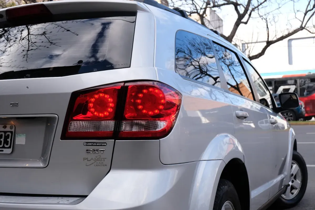 Mira esta publicación de Dodge Journey 2012 en Motordil