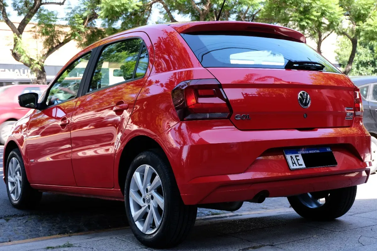 Mira esta publicación de Volkswagen Gol Trend 2020 en Motordil