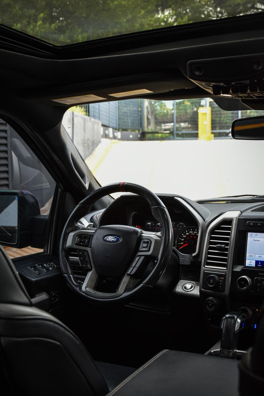 Mirá esta publicación de Ford F 150 Raptor