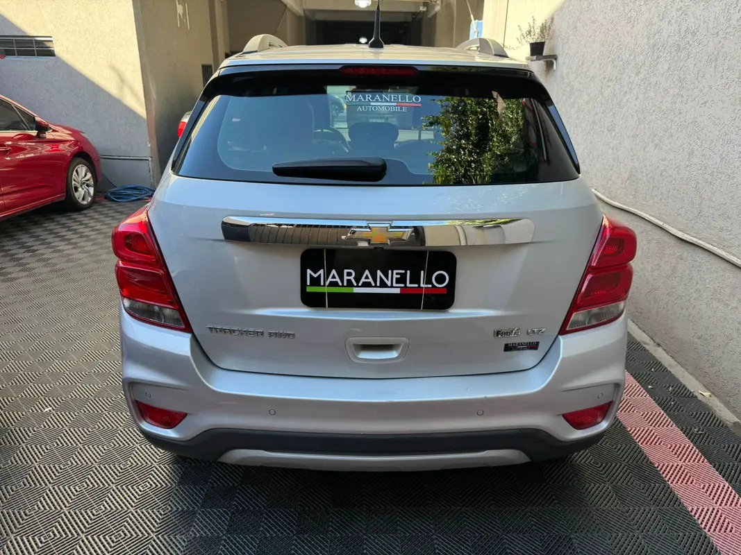 Mira esta publicación de Chevrolet Tracker 2017 en Motordil