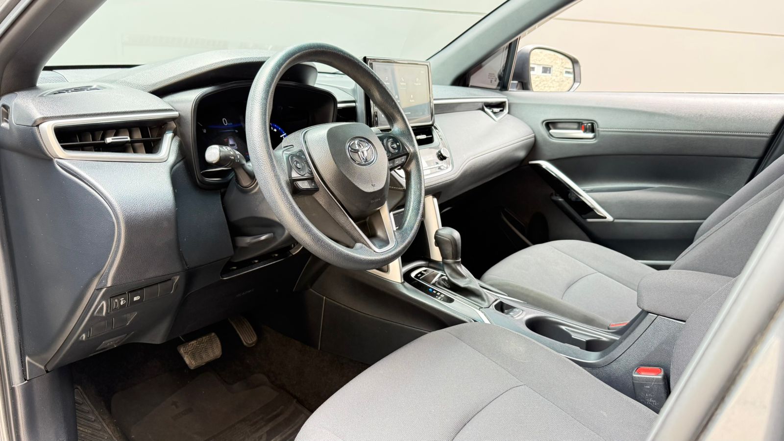 Mira esta publicación de Toyota Corolla Cross 2024 en Motordil