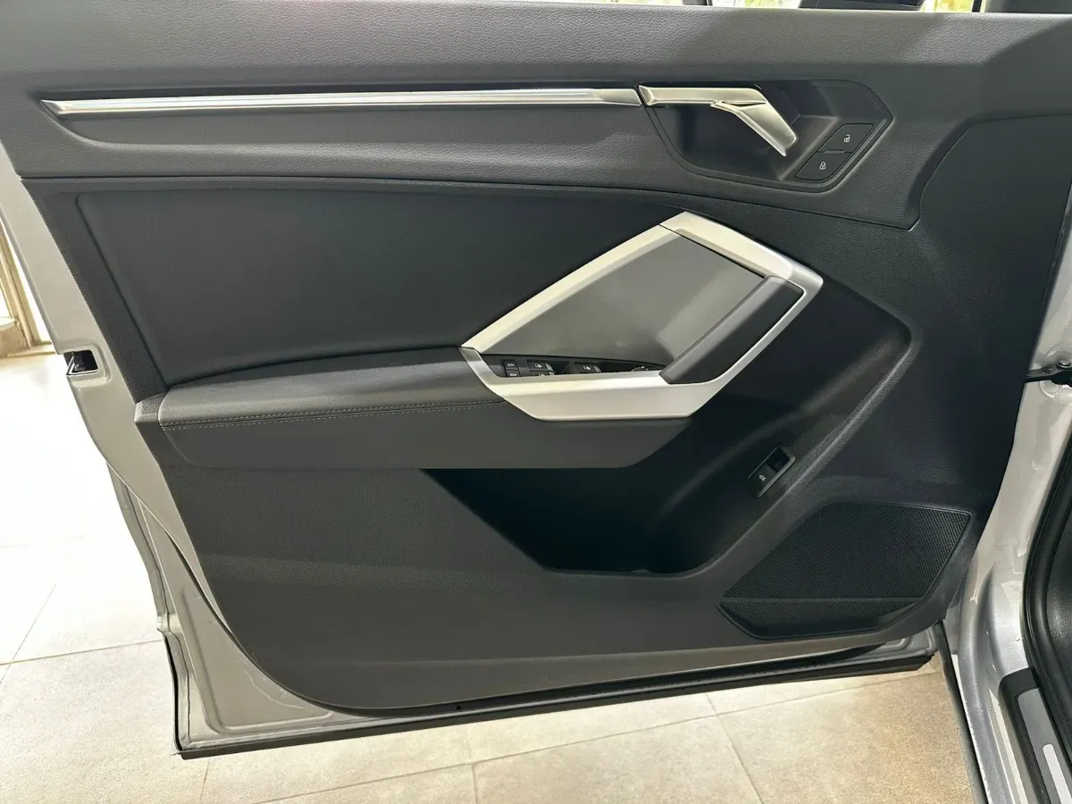 Mira esta publicación de Audi Q3 2025 en Motordil