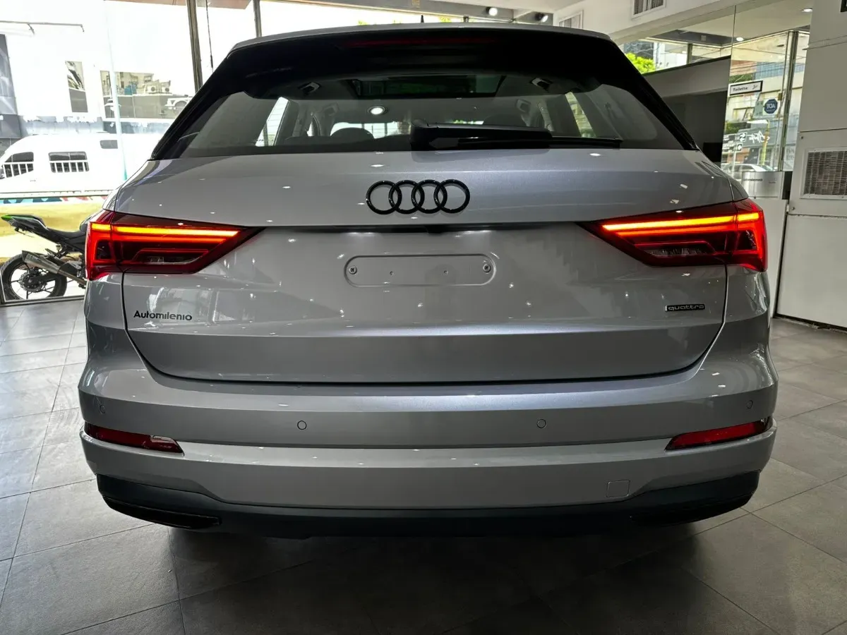Mira esta publicación de Audi Q3 2025 en Motordil