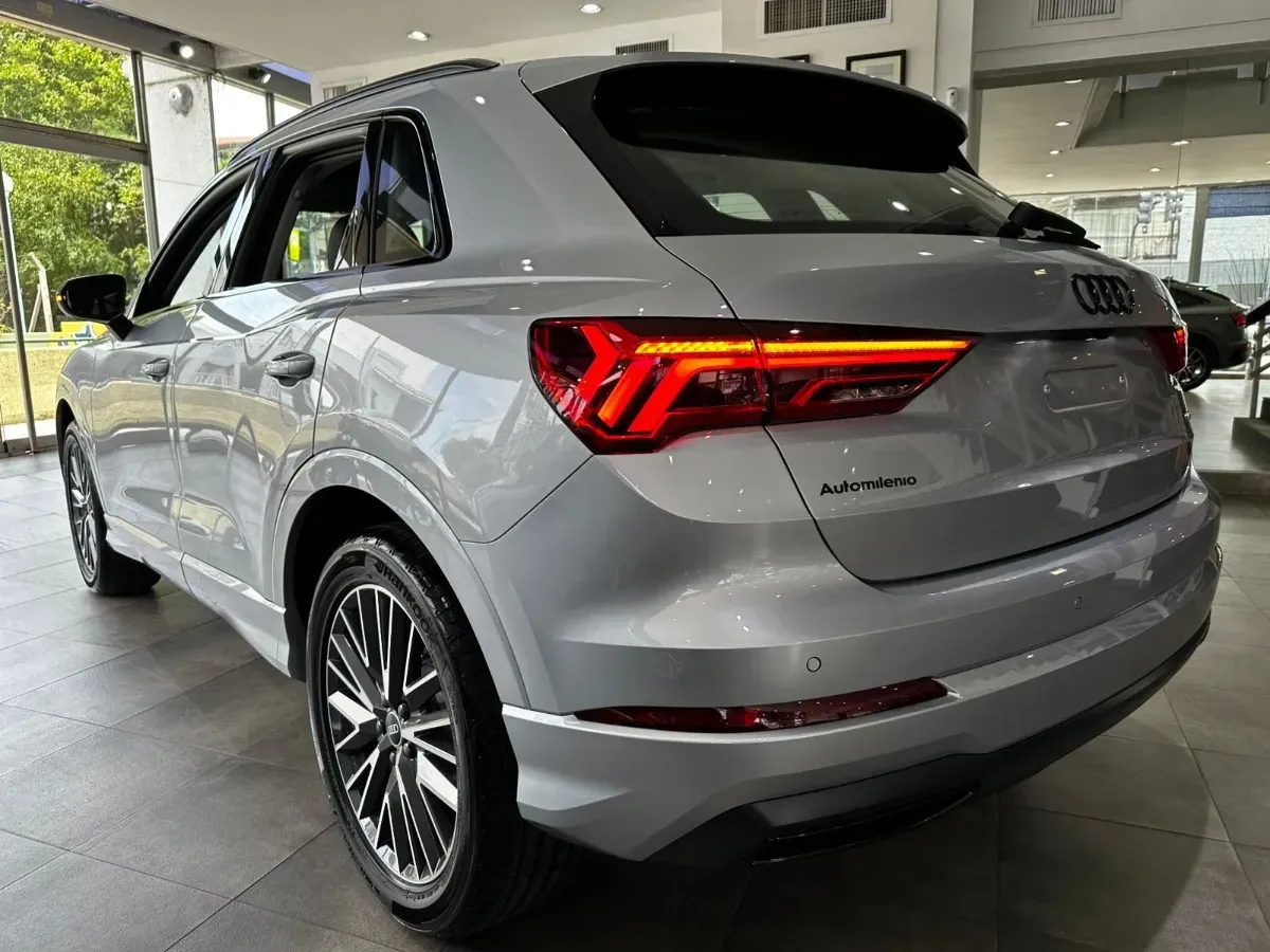 Mira esta publicación de Audi Q3 2025 en Motordil