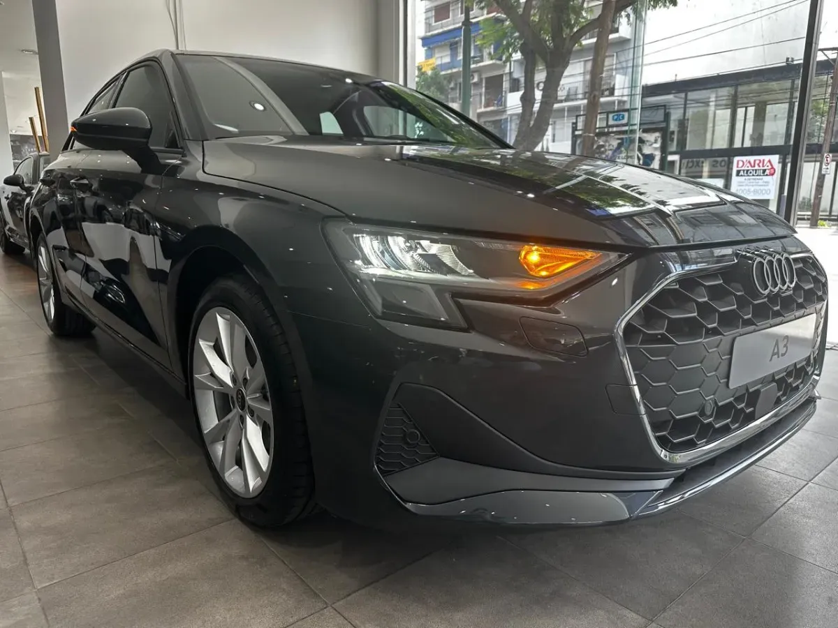 Mira esta publicación de Audi A3 Sportback 2025 en Motordil