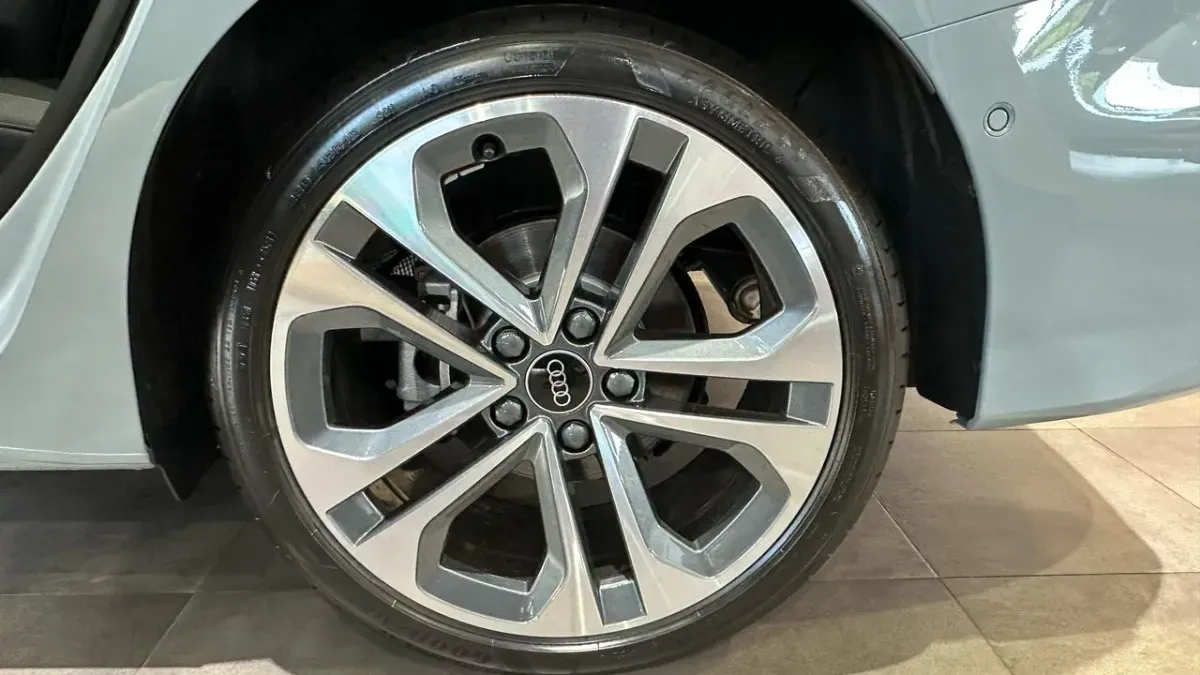 Mira esta publicación de Audi A3 Sedan 2025 en Motordil