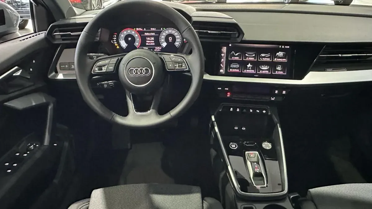 Mira esta publicación de Audi A3 Sedan 2025 en Motordil