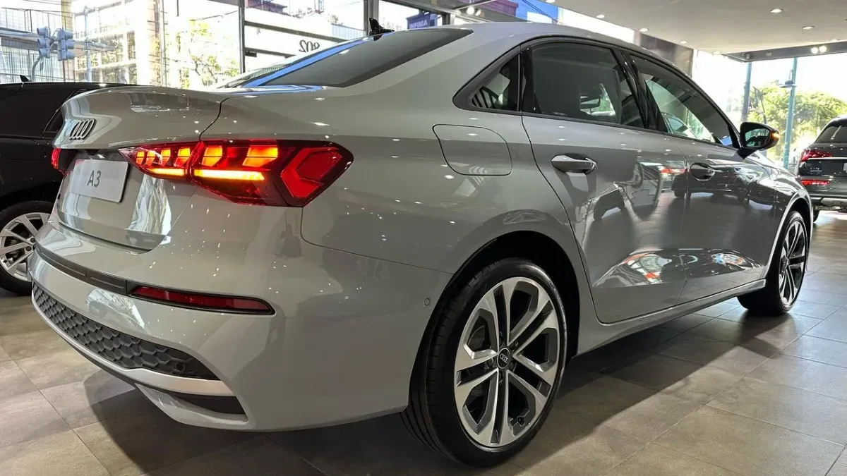 Mira esta publicación de Audi A3 Sedan 2025 en Motordil