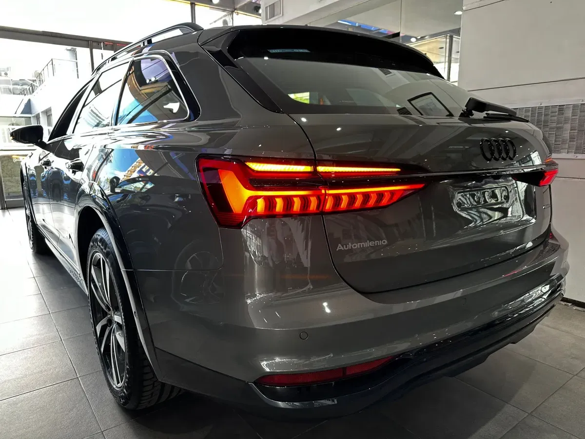 Mira esta publicación de Audi A6 Allroad 2025 en Motordil