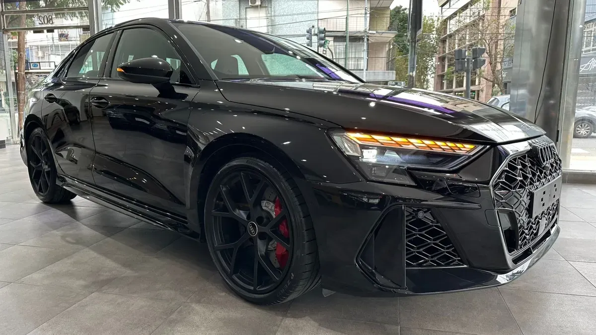 Mira esta publicación de Audi RS3 2025 en Motordil