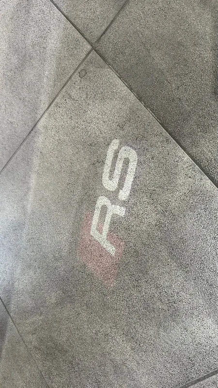 Mira esta publicación de Audi RS3 2025 en Motordil