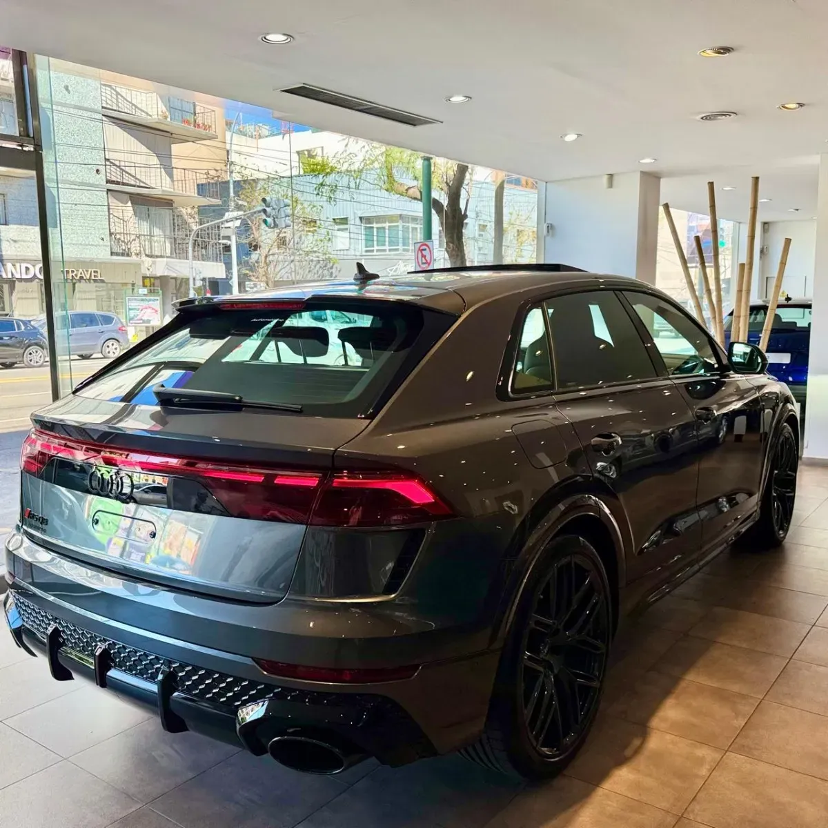 Mira esta publicación de Audi RSQ8 2025 en Motordil