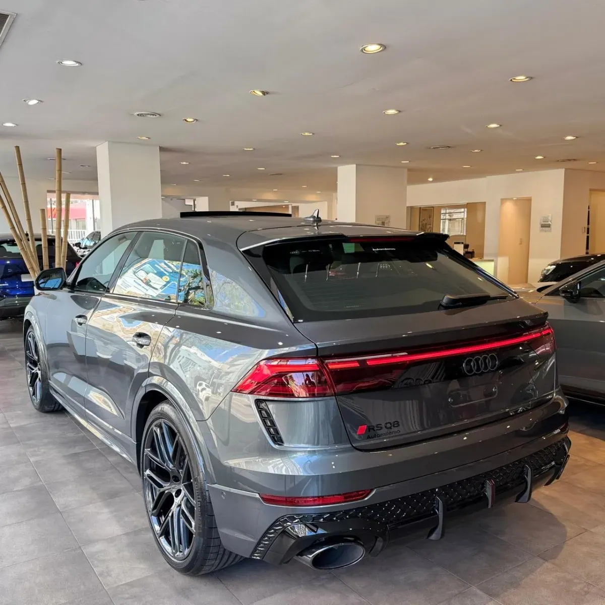 Mira esta publicación de Audi RSQ8 2025 en Motordil