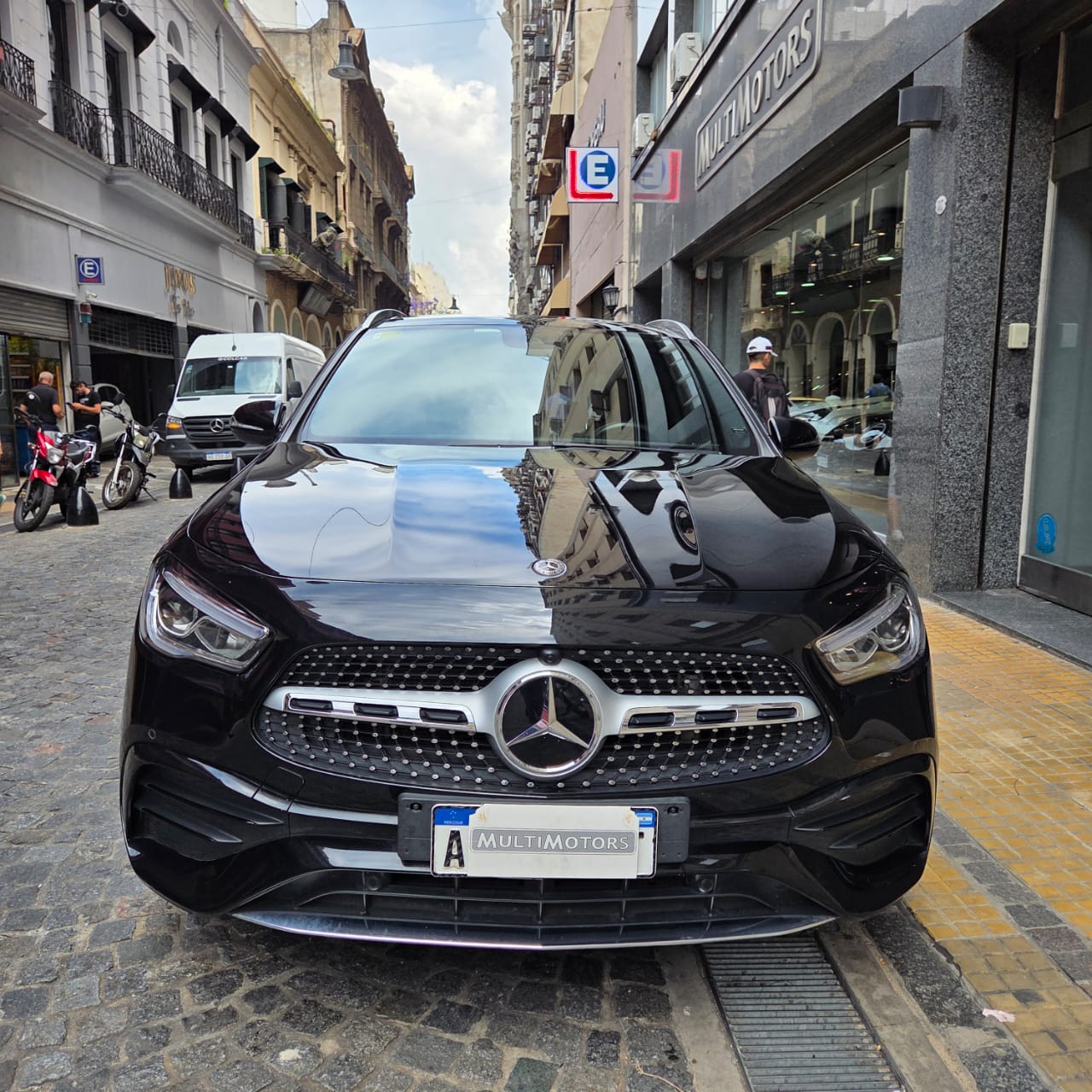 Mira esta publicación de Mercedes Benz GLA 2020 en Motordil