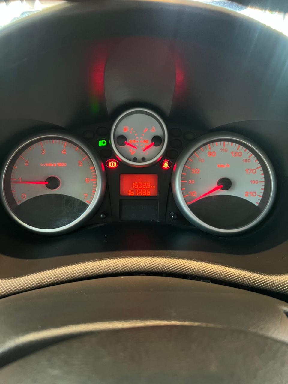 Mirá esta publicación de Peugeot 207 Compact