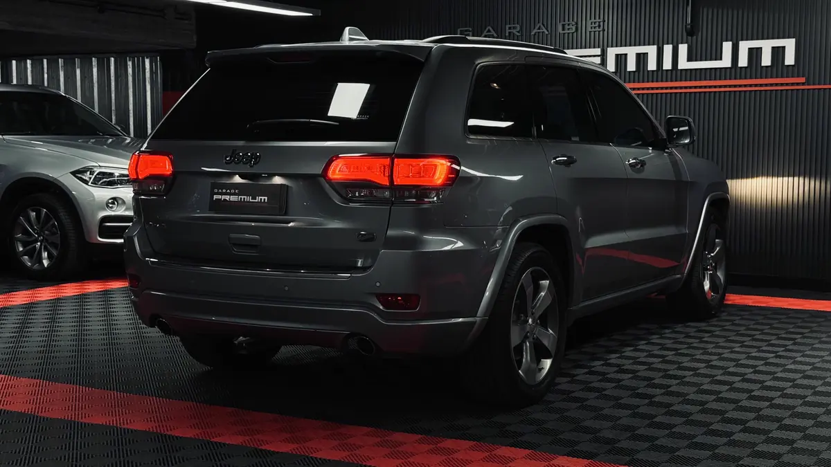 Mira esta publicación de Jeep Grand Cherokee 2017 en Motordil