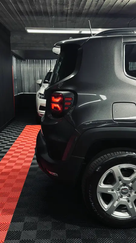 Mirá esta publicación de Jeep Renegade