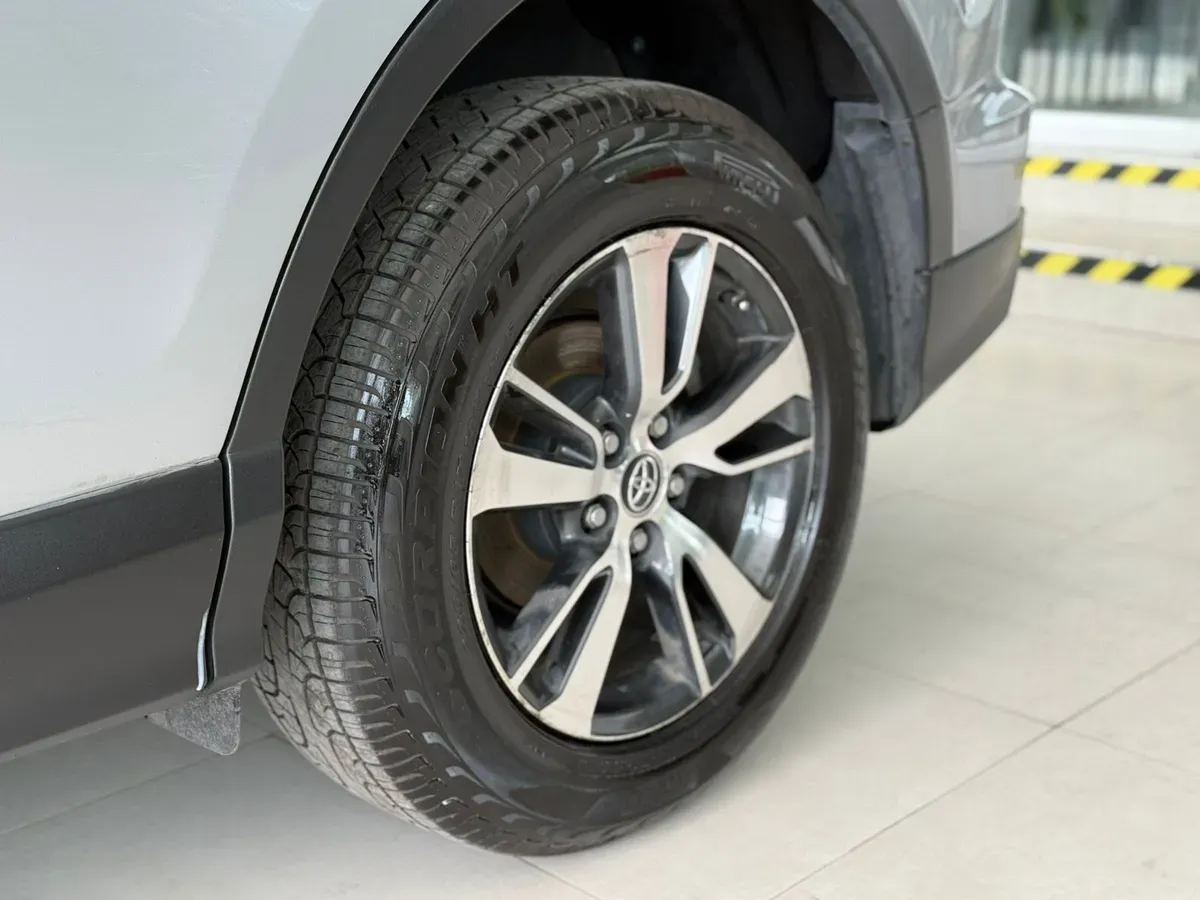 Mira esta publicación de Toyota RAV4 2017 en Motordil