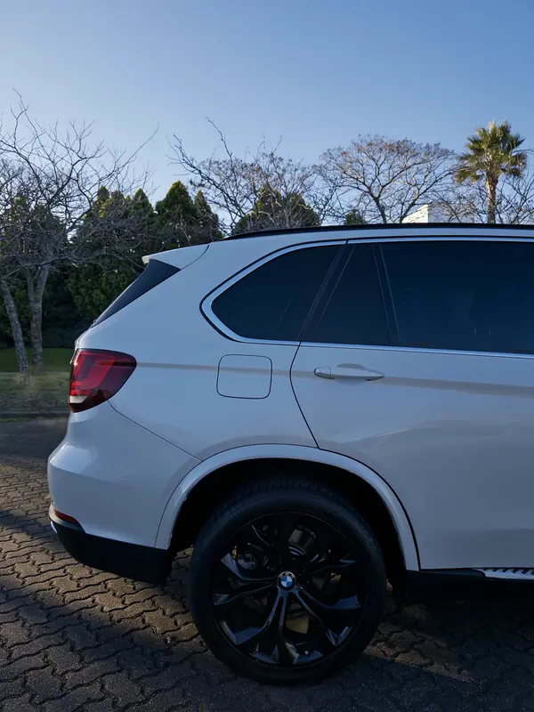 Mira esta publicación de BMW X5 2017 en Motordil