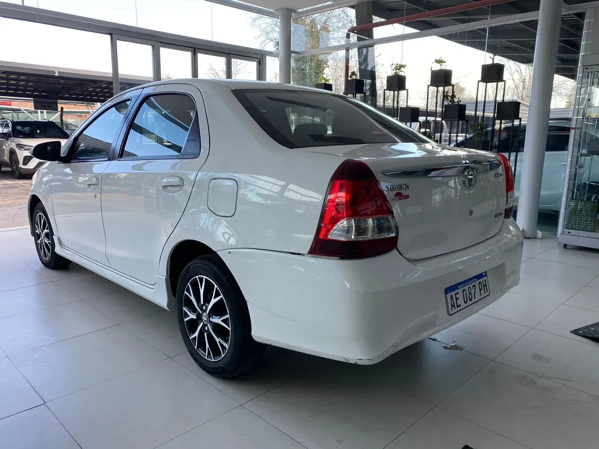 Mirá esta publicación de Toyota Etios