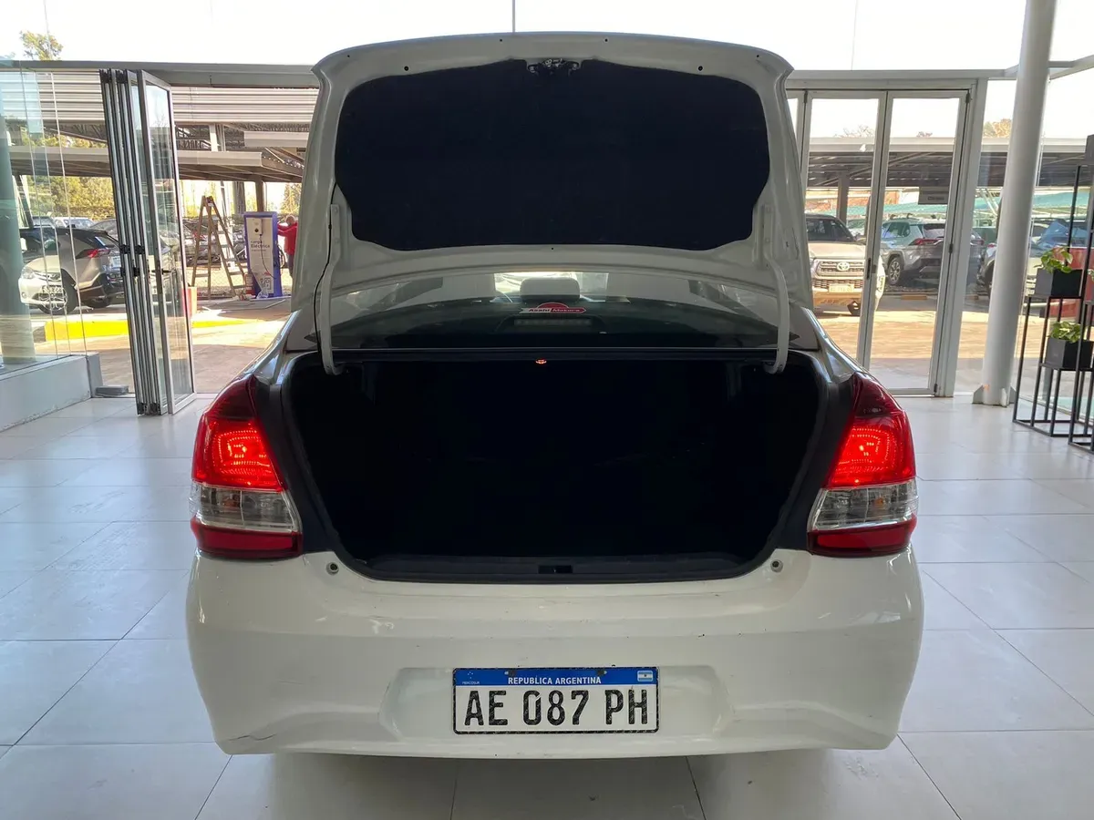 Mirá esta publicación de Toyota Etios