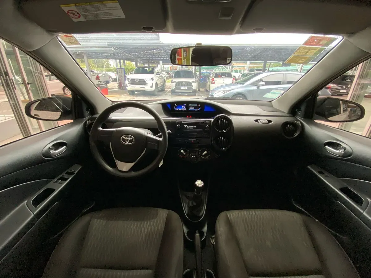 Mira esta publicación de Toyota Etios 2019 en Motordil