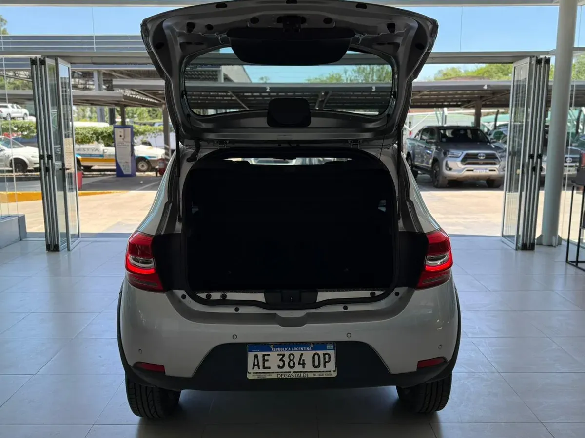 Mira esta publicación de Renault Sandero 2020 en Motordil