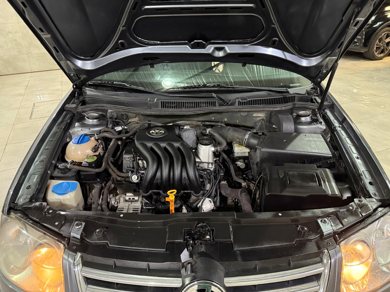 Mira esta publicación de Volkswagen Bora 2013 en Motordil