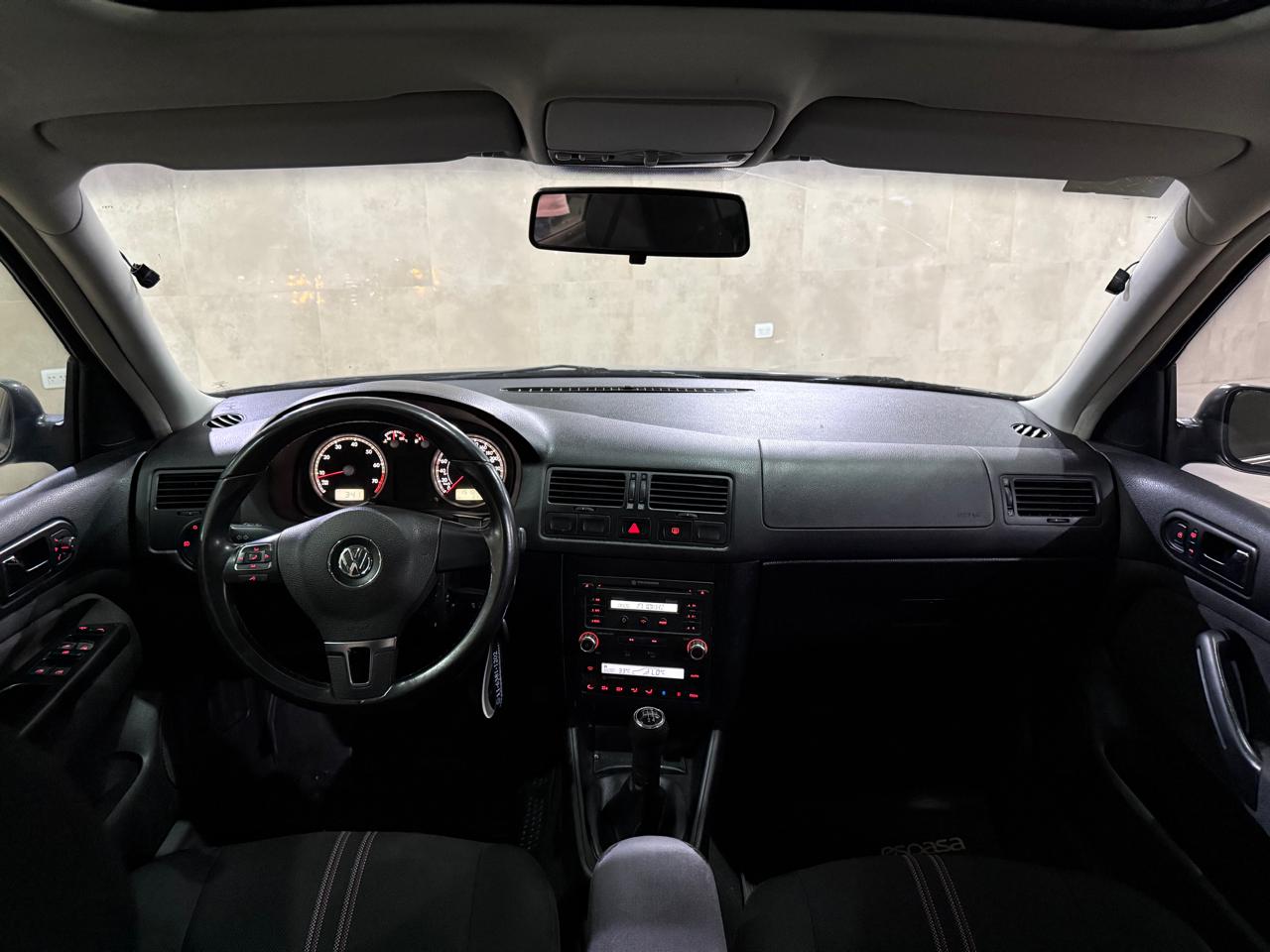 Mira esta publicación de Volkswagen Bora 2013 en Motordil